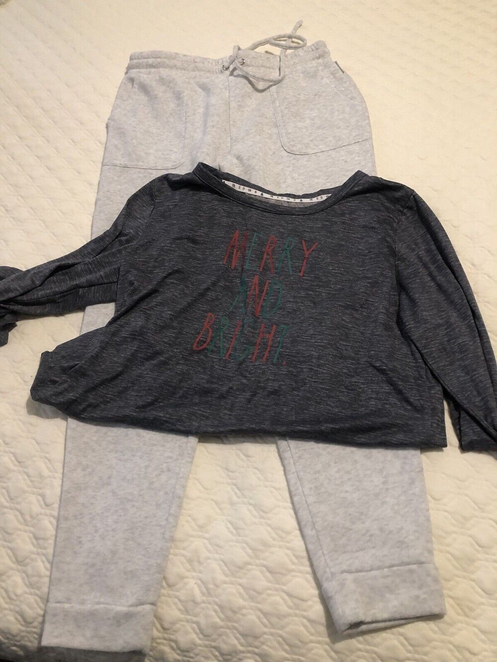Rae Dunn Jogger / Lounge Gray 2 Pc Set- Pants M- Shirt L